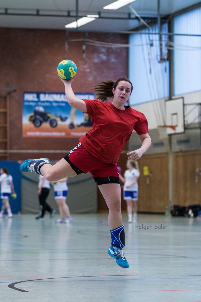 Bild 147 - Frauen Barmstedter TS - Buedelsdorfer TSV : Ergebnis: 26:12